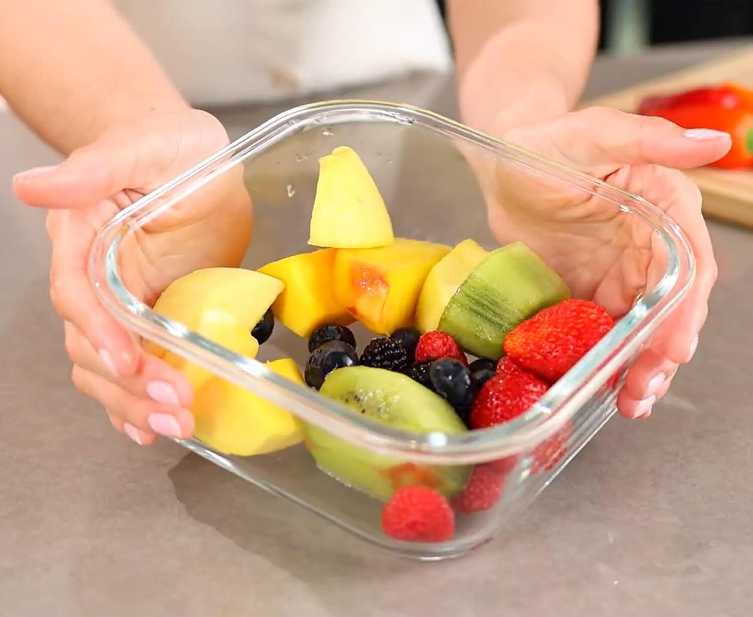 42 Oz Square Glass Food Storage Container with Lid - Image 2